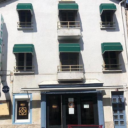 Bed and Breakfast La Taniere De La Bete Saugues Exterior foto